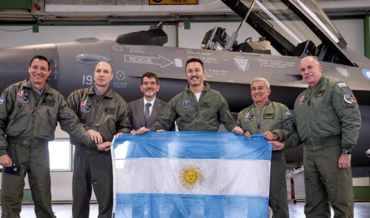 Argentina firmó el acuerdo por los 24 aviones de combate F-16 en Dinamarca