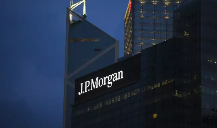 JP Morgan proyectó una caída económica del 3,6% y una una inflación del 200% para 2024