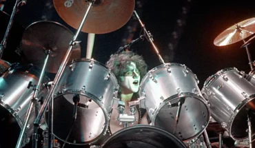 La triste y desgarradora situación que vivió Kiss con los medios de comunicación cuando falleció uno de sus bateristas — Rock&Pop