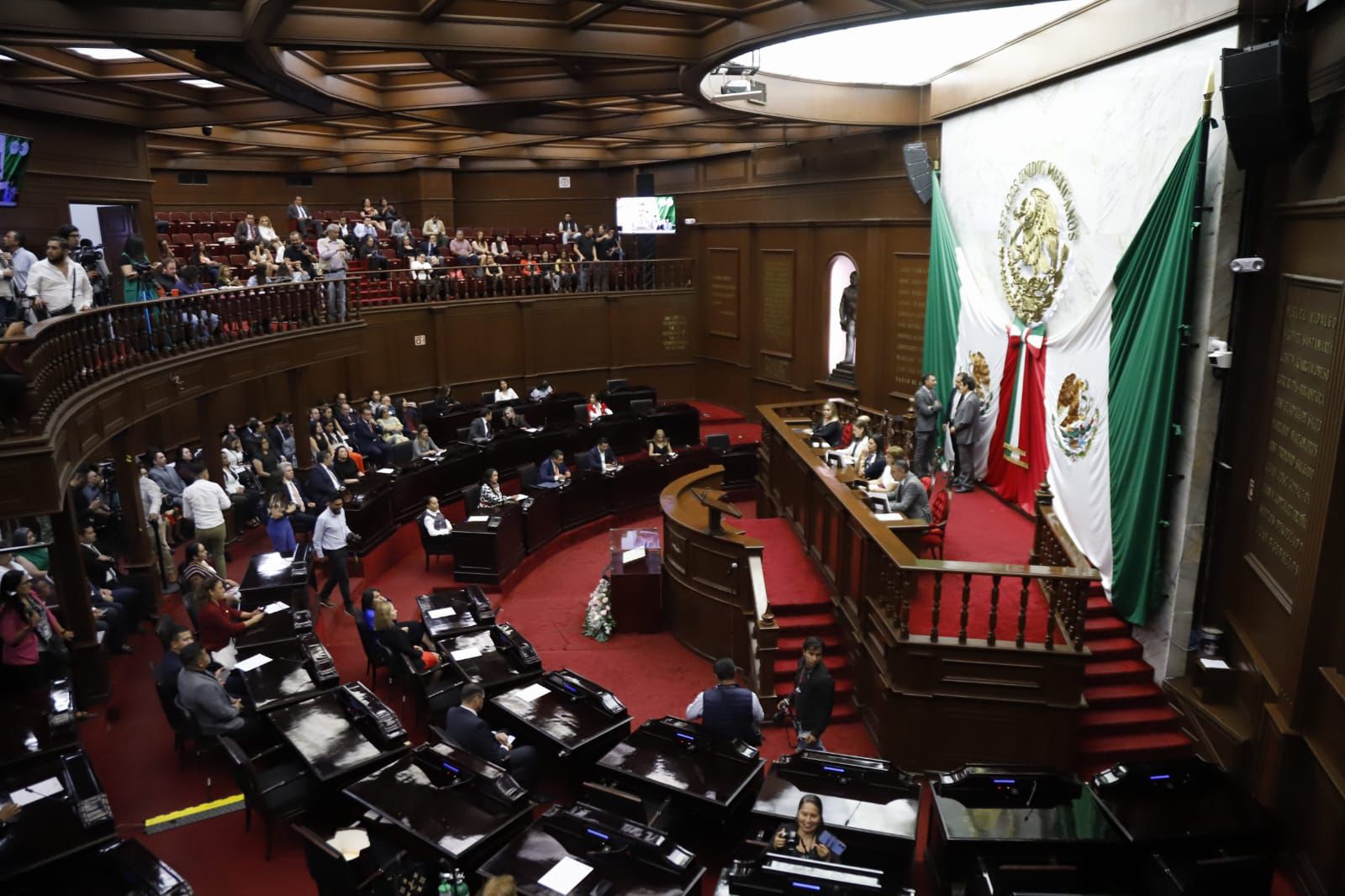 Desconocen diputados de oposición dictamen para autorizar deuda crediticia del gobierno estatal – MonitorExpresso.com