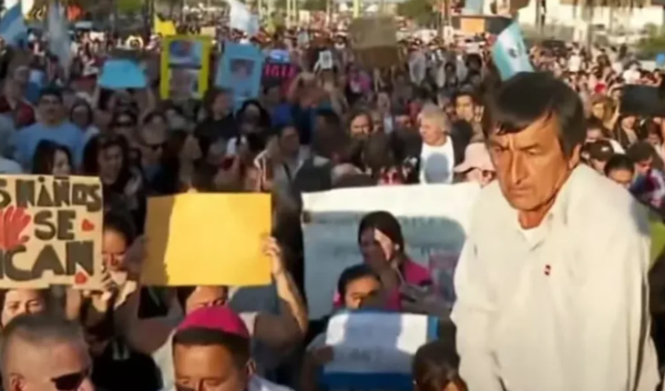 La familia de Loan encabezó una multitudinaria marcha en Corrientes: “Aparición con vida ya”